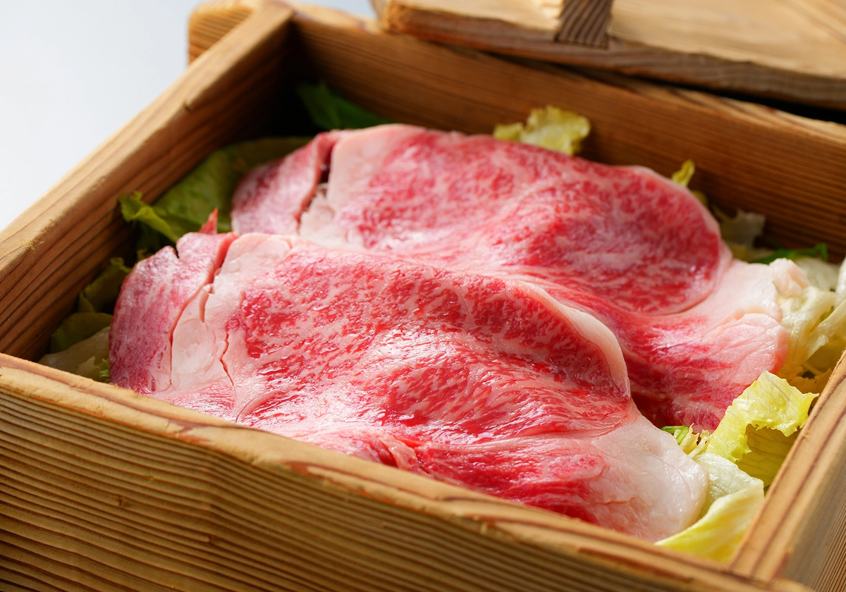 お食事
